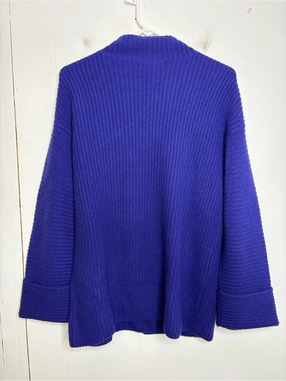 Athleta Sweater Womens Extra Small Merino Wool Cashmere Azalea Relaxed Slit - Picture 2 of 8